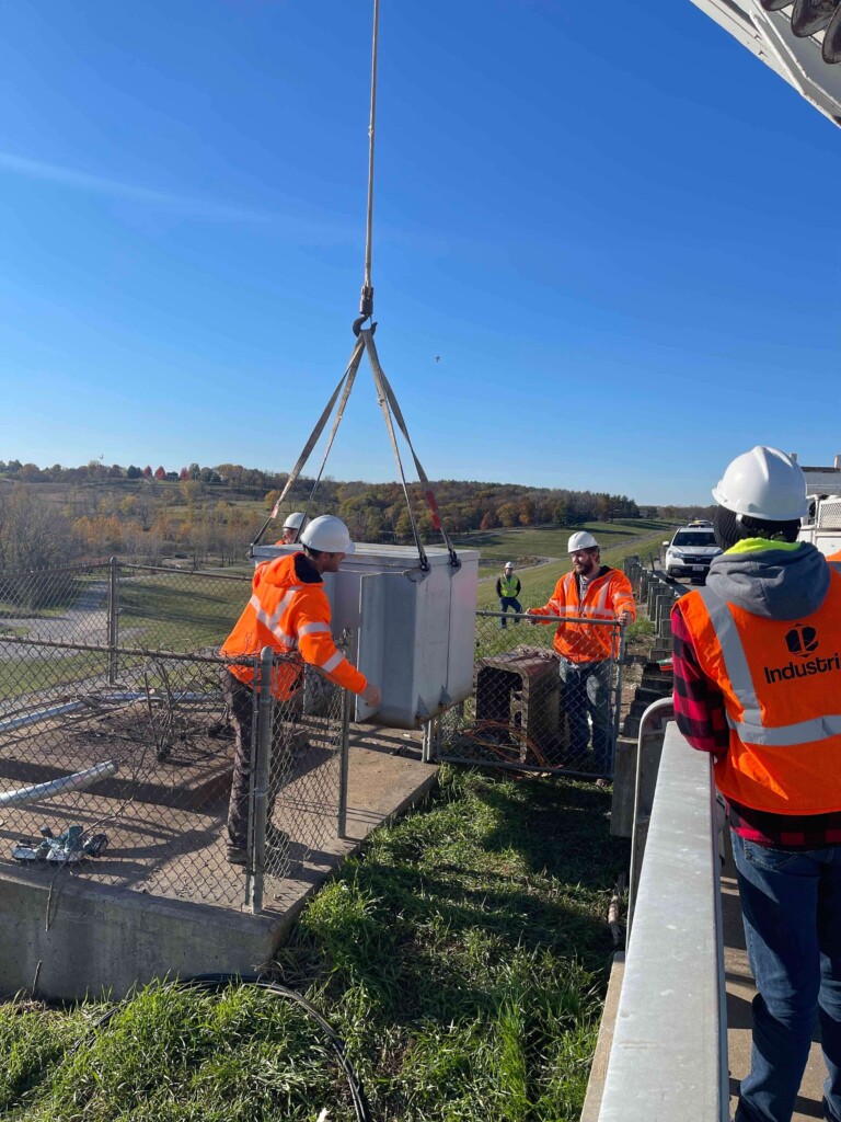 b9ceb5e0 02e5 4c28 a75f e64c2f8549f9